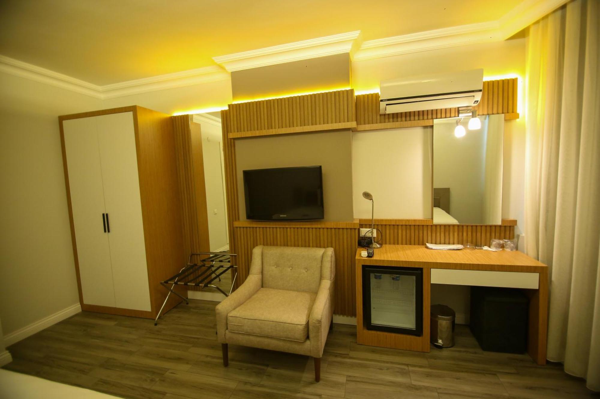 Cevik Palace Hotel Antalya Ngoại thất bức ảnh